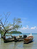 หาดไร่เลย์ หาดไร่เลย์ตะวันออก อ่าวไร่เลย์ตะวันออก อ.เมือง จ.กระบี่ 